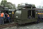 Moseley Trust’s protected Simplex burbles away to itself as the National Railway museum’s example is ‘kick started’.       (30/04/2005)