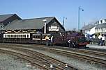 ‘Palmerston’ and the Victorian train, Harbour station.       (01/05/2005)