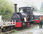 ‘Lilla’ on display in Minffordd yard following the expiry of her boiler certificate.   (30/04/2005)