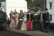 The Victorian ladies (and gentlemen) at Harbour Station.       (15/10/2005)