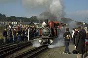 ‘David Lloyd George’ departs from Harbour station, watched by the gathered crowd.       (15/10/2005)