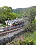 ‘Criccieth Castle’ arrives at Tanybwlch with an up passenger train   (04/05/2003)