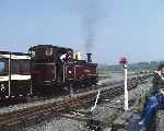 ‘Taliesin’ pulls away from Harbour station with the FRS AGM special.   (01/05/2004)