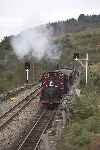 The crew of ‘Prince’ prepare to exchange tokens at Rhiw Goch as the ‘Flying Flea’ head for Tan-y-Bwlch.   (26/09/2004)