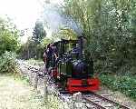 ‘Rishra’ and ‘Peter Pan’ head out from Leedon on their way to Stonehenge Works   (07/09/2003)