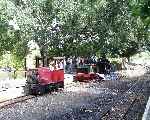 Awaiting their next train, Hudson Hunslet ‘Creepy’ with ‘Taffy’ and ‘Chaloner’ at Pages Park.   (07/09/2003)