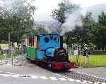 Returning from Llanberis, ‘Thomas Bach’ nears Gilfach Ddu with a train for Penllyn.   (06/08/2003)
