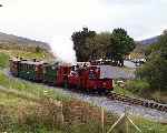 ‘Prince’ departs for Caernarfon with the ‘Royal’ train set   (27/09/2003)